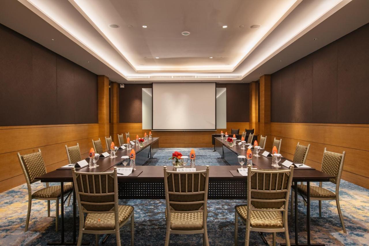 Vasa Hotel Σουραμπάγια Εξωτερικό φωτογραφία