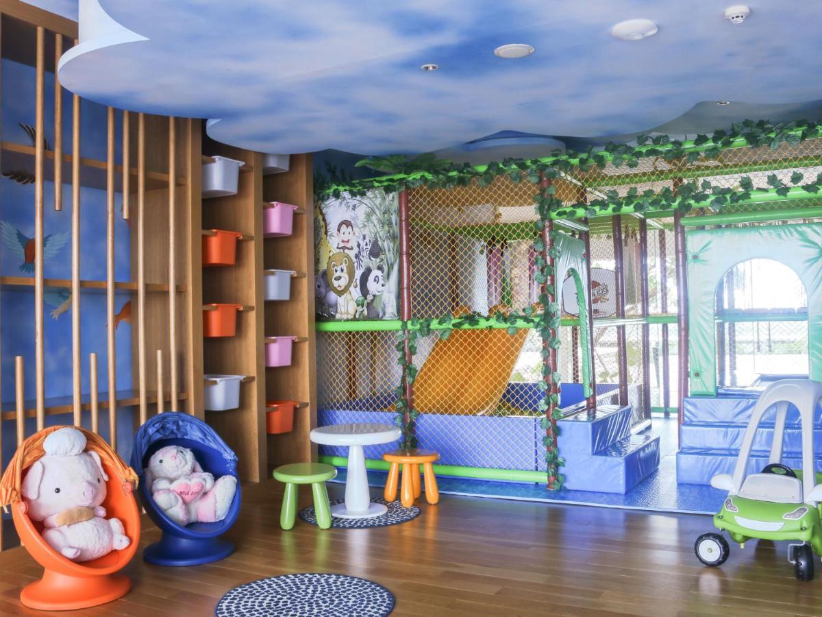 Vasa Hotel Σουραμπάγια Εξωτερικό φωτογραφία